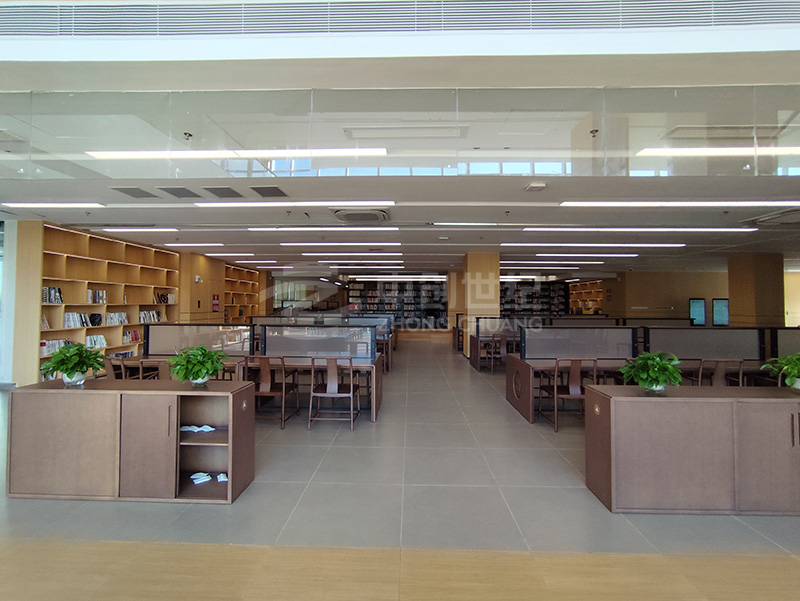 深職院圖書館-(3).jpg 深職院圖書館-(3).jpg